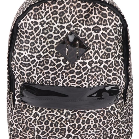 LEOPARD PRINTED NYLON BACK PACK NWT L:16" W:15" D:5" DL:29" animal print… - Picture 6 of 6